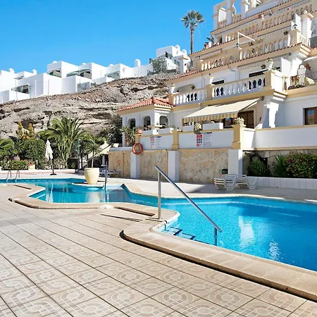 Tenerife South Apartment